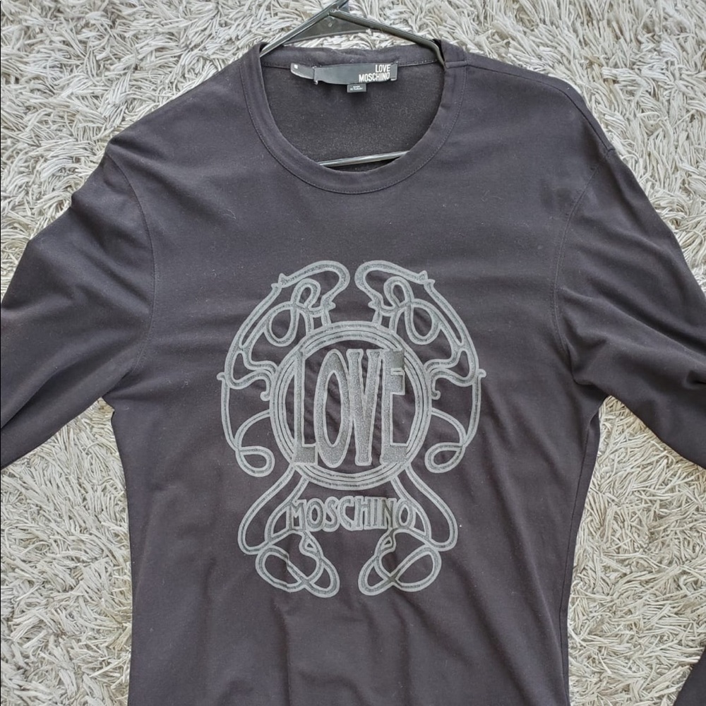 Men’s authentic Moschino shirt